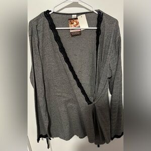 La Leche League International Gray Wrap Top with Black Lace Trim